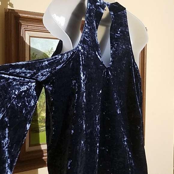 American Eagle outfitter cold shoulder top E2 - Picture 3 of 4